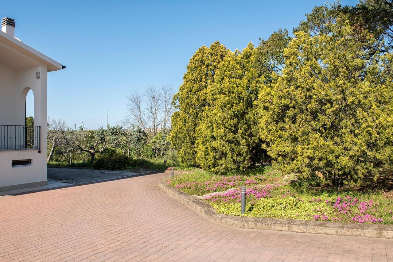 A11 - Varano, Delizioso Trilocale Con Giardino Ancona Dış mekan fotoğraf